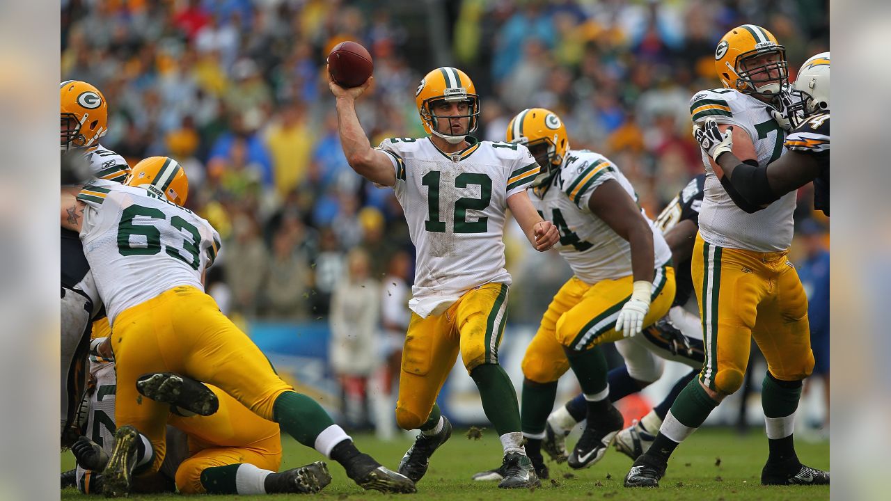 Green Bay, WI, USA. 15th Nov, 2020. Green Bay Packers quarterback Aaron  Rodgers #12 talks with the FOX Sports after the NFL Football game between  the Jacksonville Jaguars and the Green Bay