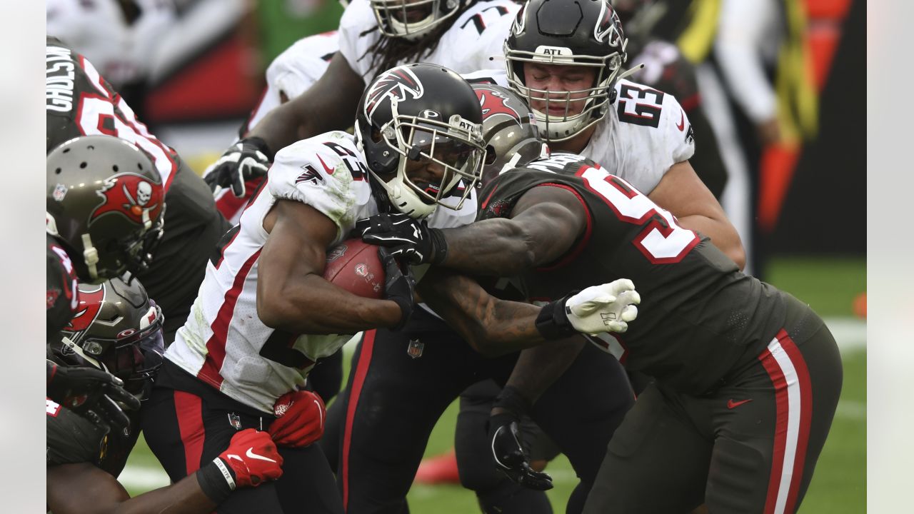 Tampa Bay Buccaneers linebacker Lavonte David (54) lines up during the  first half of an NFL football game against the Atlanta Falcons, Sunday,  Jan. 8, 2023, in Atlanta. The Atlanta Falcons won