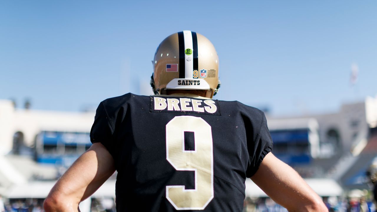 New Orleans Saints Pregame Huddle vs Los Angeles Rams