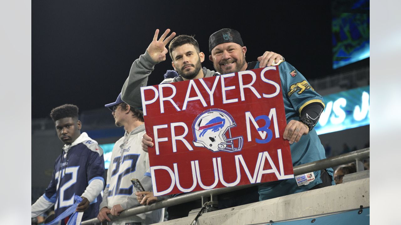 Photos from Buffalo Bills and NFL Honor Damar Hamlin Amid Hospitalization -  E! Online