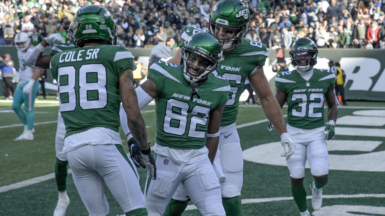 East Rutherford, New Jersey, USA. 3rd Nov, 2021. Cincinnati Bengals safety  Vonn Bell (24) during a NFL football game against the New York Jets at  MetLife Stadium in East Rutherford, New Jersey.