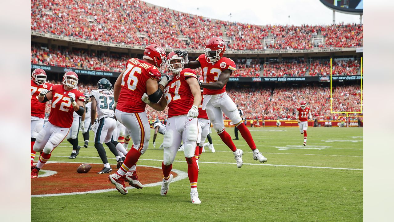 NFL: De'Antony Thomas runs in Chiefs touchdown against Detroit