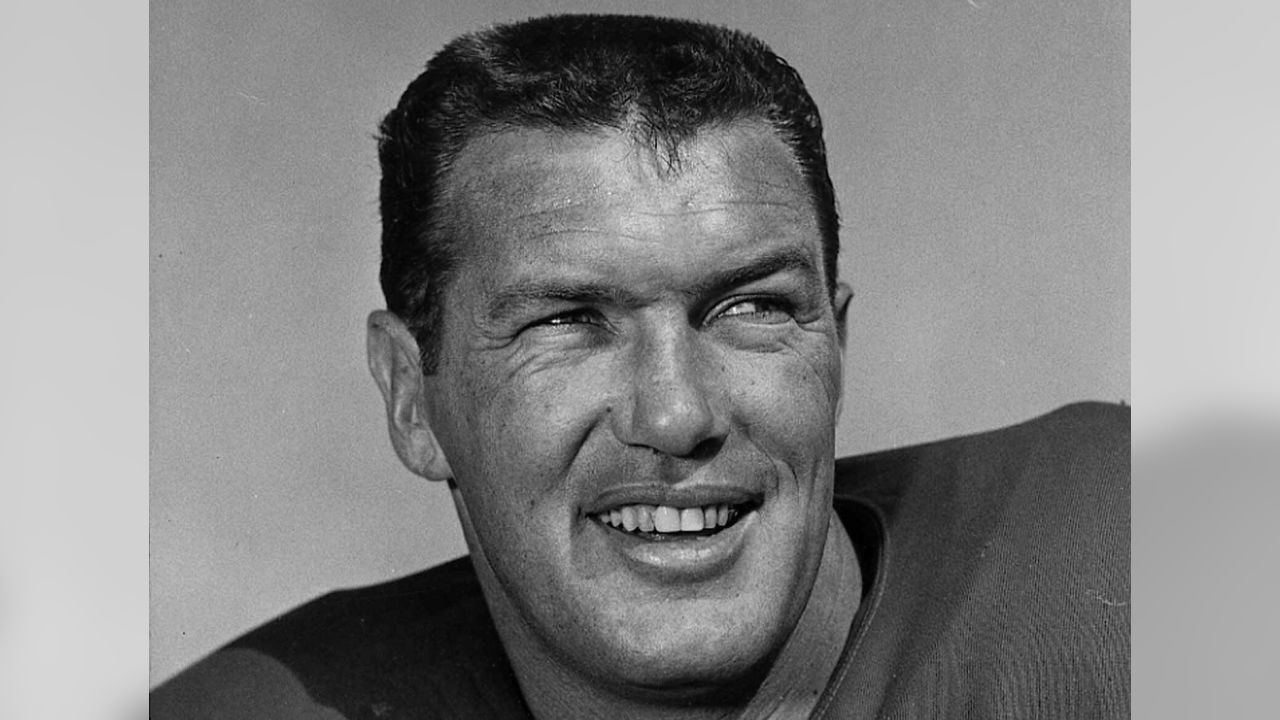 St. Clair was a mountain of a man at 6-foot-9, but also enough of a technician to make five Pro Bowls. It took a heckuva long time for St. Clair, whose stellar 11-year run with the 49ers ended in 1963, to make it into the Pro Football Hall of Fame, but he eventually got the call in 1990.