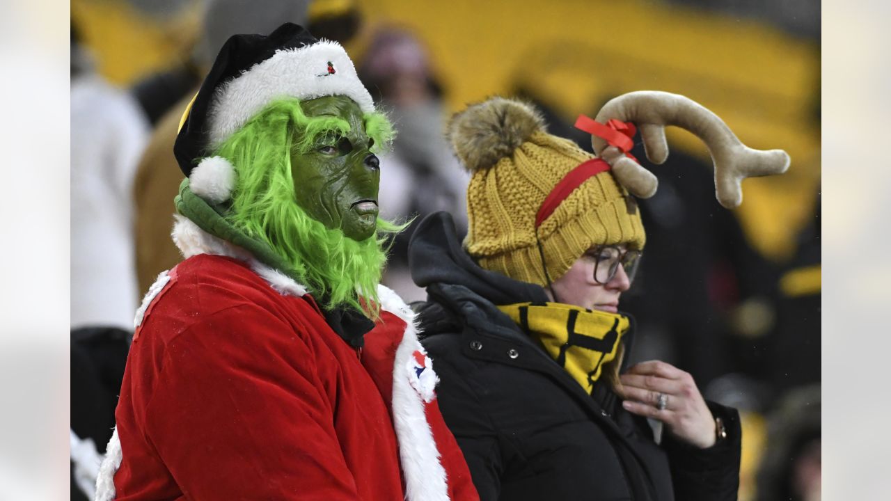 2022 NFL Season: Players and Fans Celebrate the Holidays