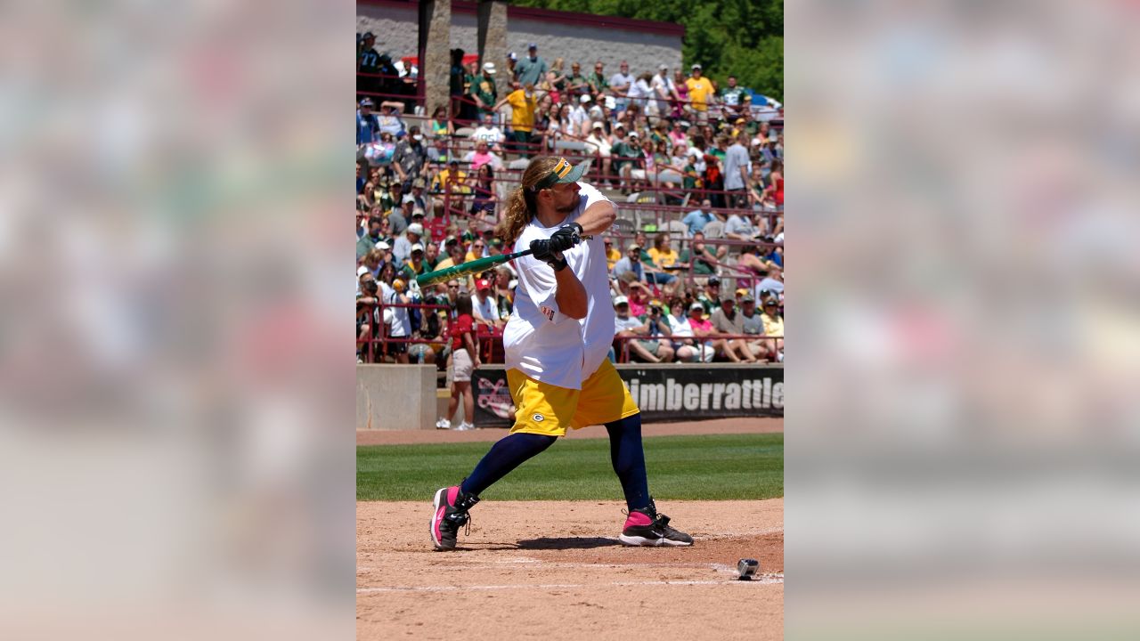 Green Bay Packers Donald Driver charity softball NFL Timber Rattlers