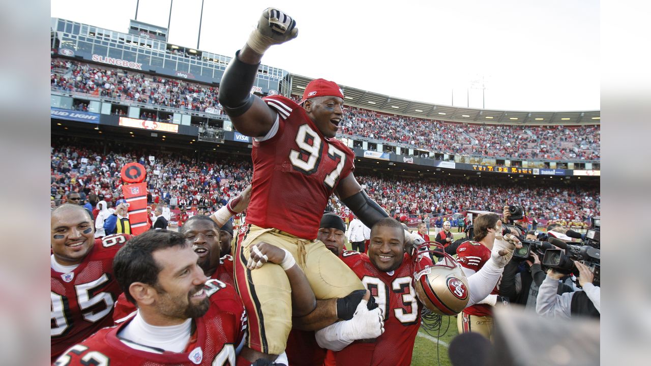 Seattle Seahawks wide receiver Darrell Jackson (82) celebrates in front of  Washington Redskins defensive back Ryan Clark, in back, after scoring a 29  yard touchdown in the second quarter during their NFC