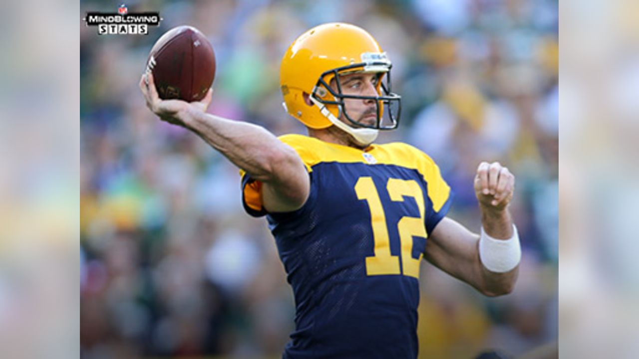 Aaron Rodgers looking forward to wearing Packers throwbacks