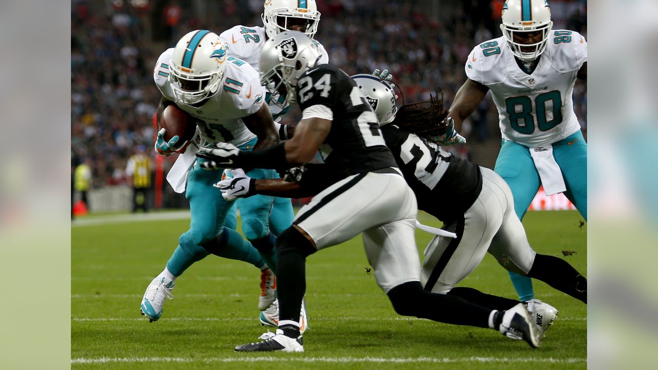 Dolphins dominate Raiders in London, 38-14 – New York Daily News