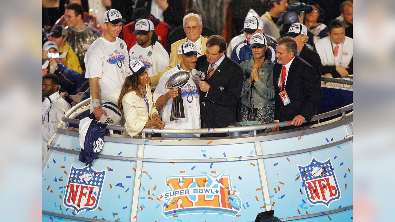 Photo: SUPER BOWL XLI INDIANAPOLIS COLTS VS CHICAGO BEARS - SBP20070204063  