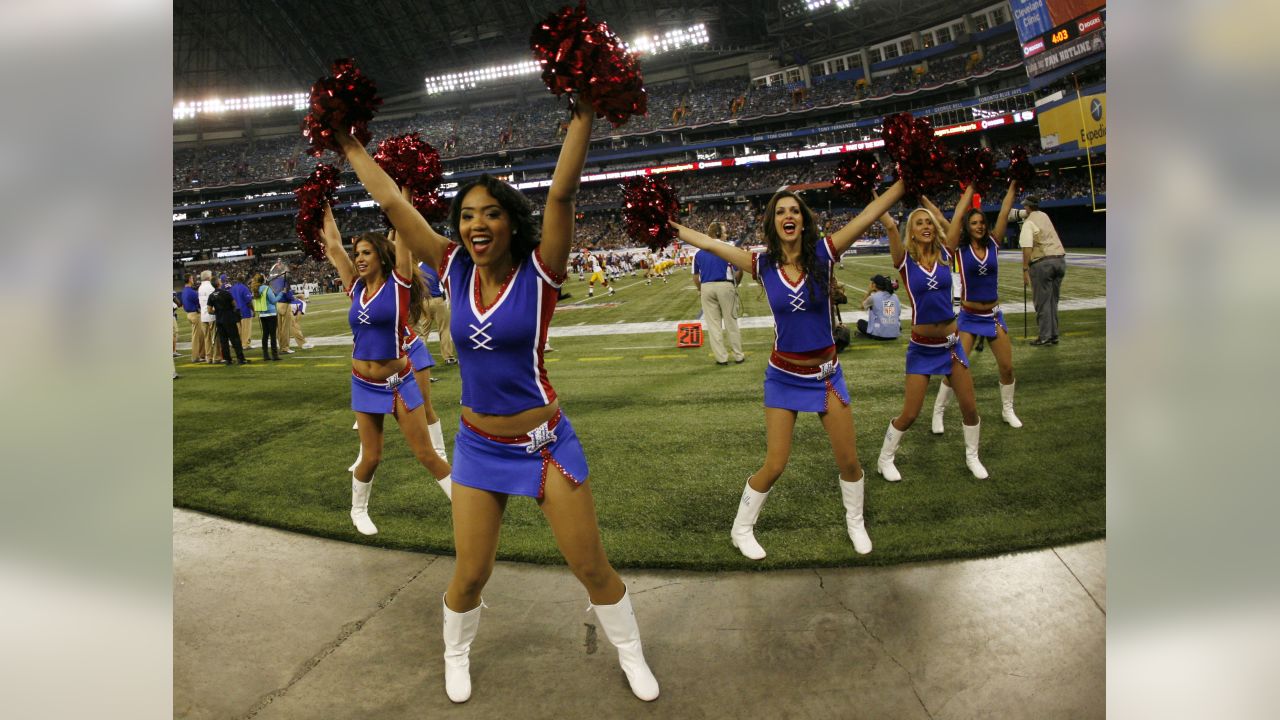 2011 NFL Cheerleaders: Week 7