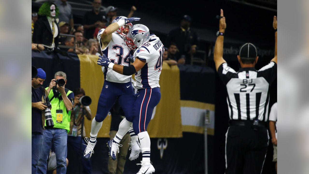 New England Patriots running back Rex Burkhead (34) breaks a