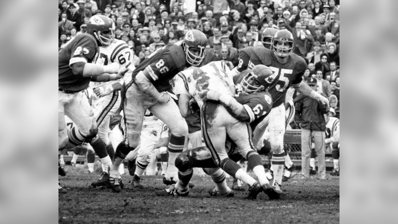 The Kansas City Chiefs - Remembering Buck Buchanan. Chiefs Hall of Fame  inductee, Super Bowl champion and two time Pro Bowlerwe will always  remember #86. PHOTOS: