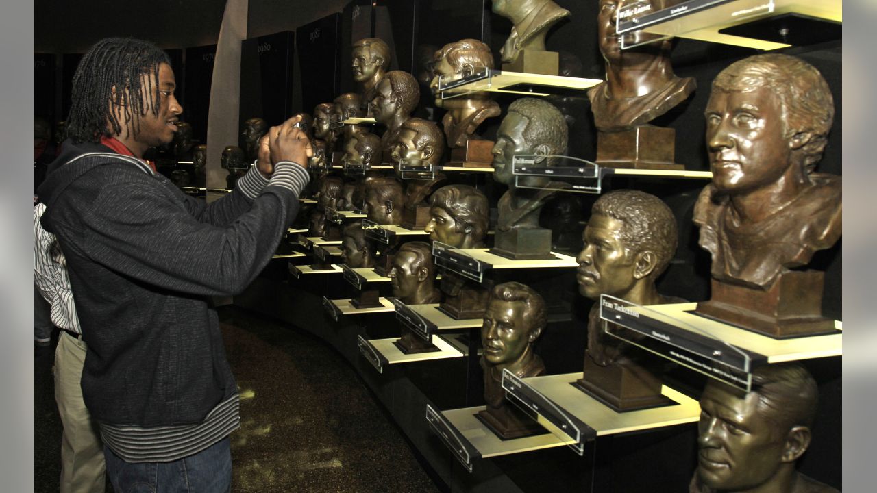 2012 NFL Rookies visit the Pro Football Hall of Fame