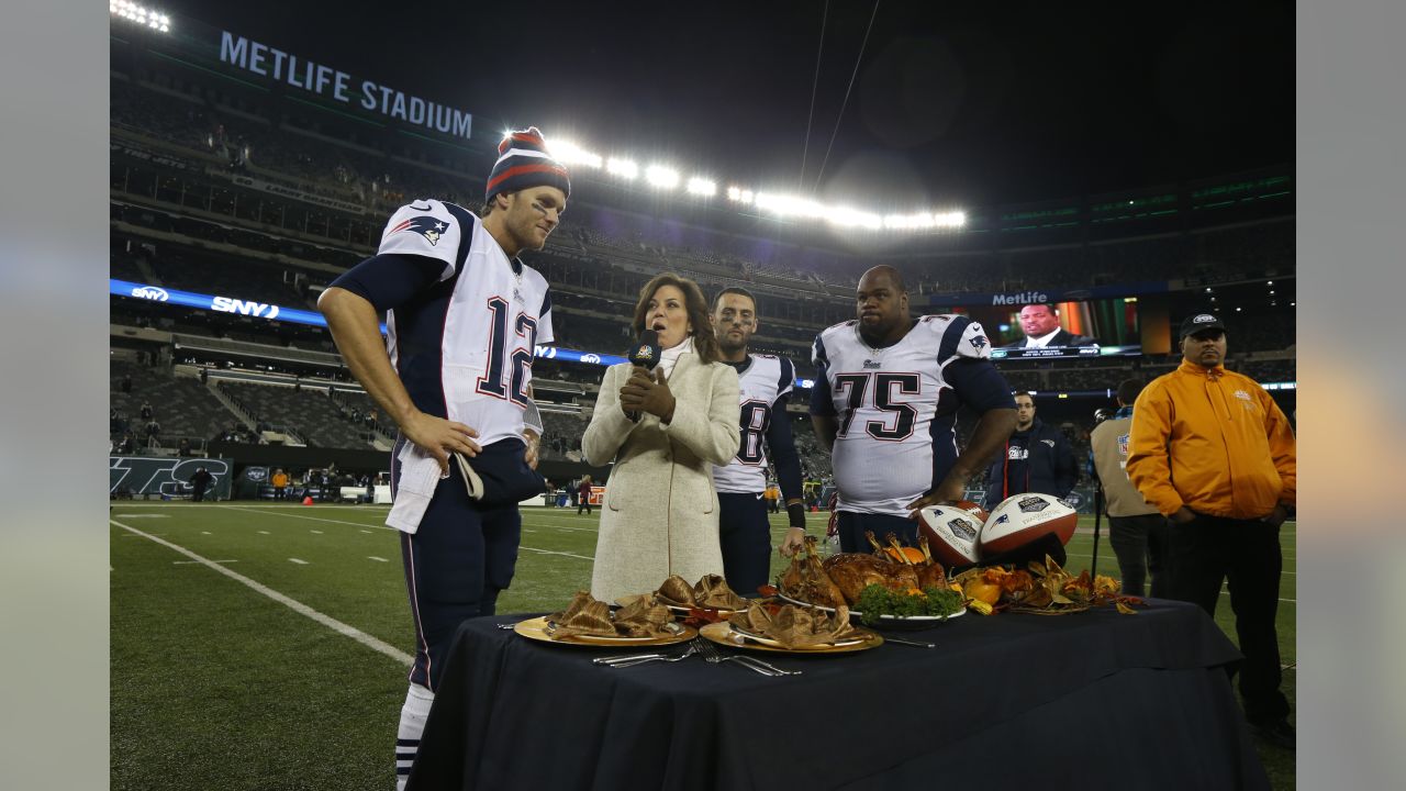 Photos: Best Thanksgiving moments in the NFL