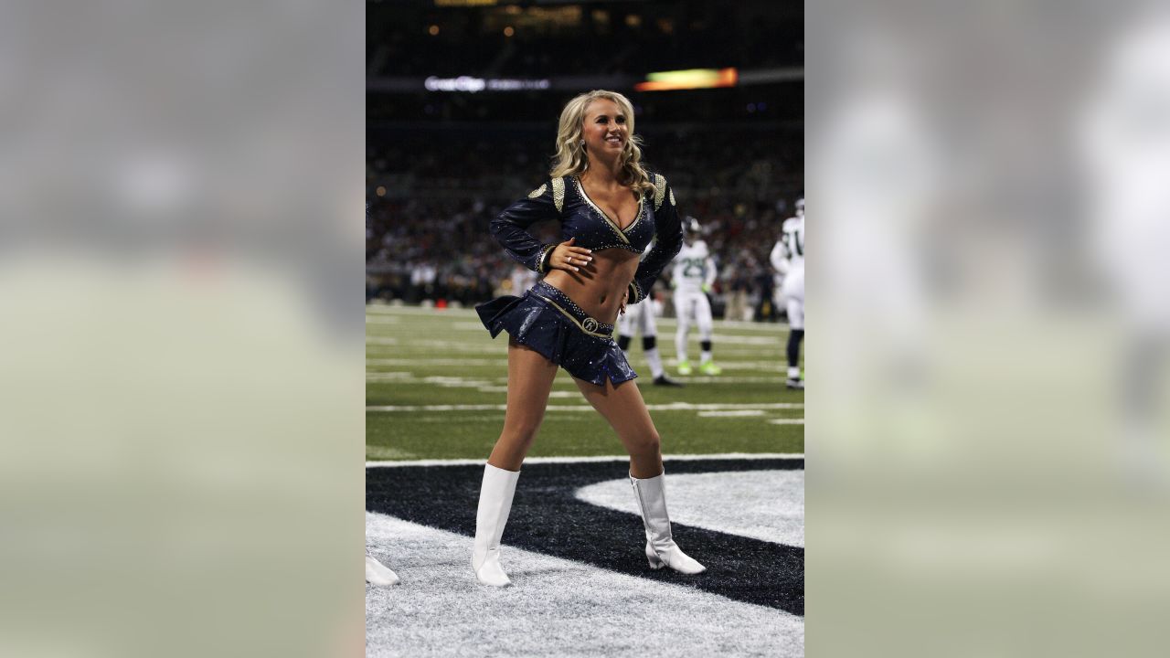 NFL Cheerleaders, Week 8