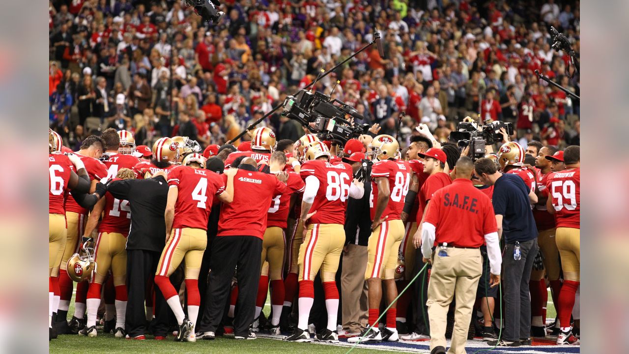 NFL on X: HALFTIME: @49ers lead 14-3. #SFvsSEA on Prime Video