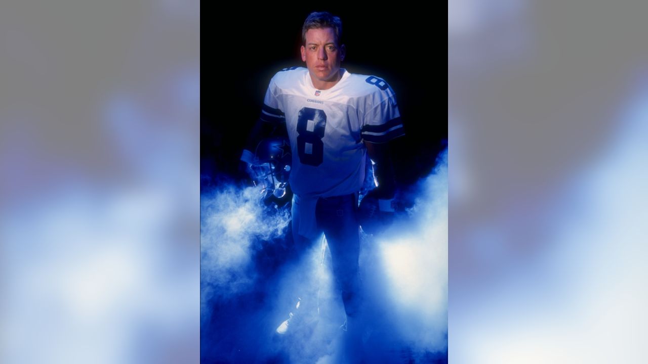 On this day in 1989, the Dallas Cowboys selected UCLA Quarterback Troy  Aikman for the 1st pick in the NFL draft. : r/cowboys