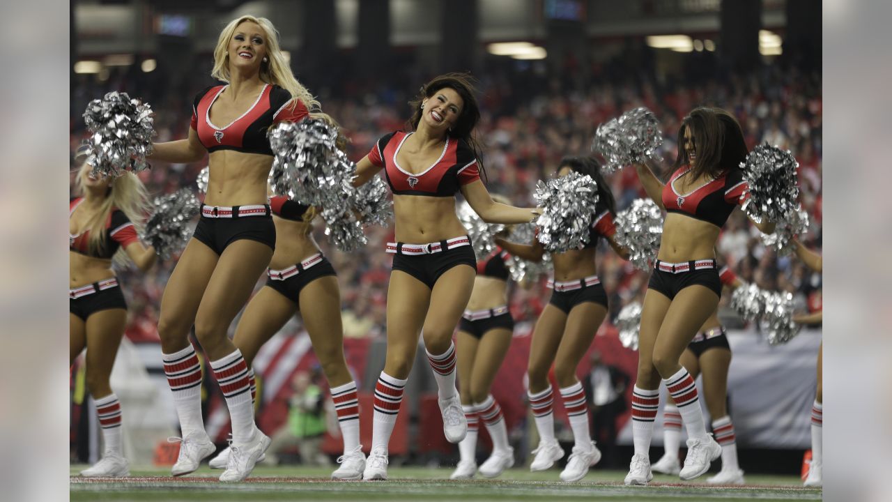 The Atlanta Falcons cheerleaders perform in Halloween costume before the  first of an NFL football game between the Atlanta Falcons and the Green Bay  Packers, Sunday, Oct. 30, 2016, in Atlanta. (AP