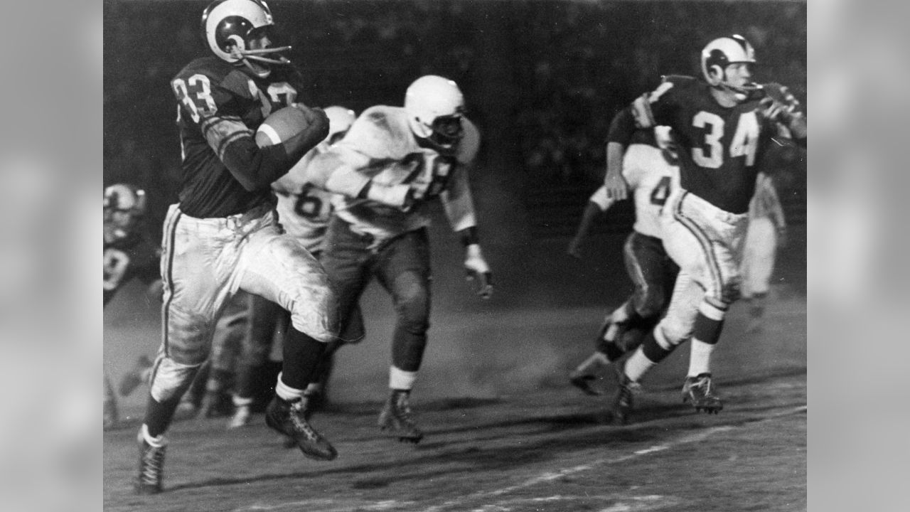 Former Cardinals, Rams star Ollie Matson dies