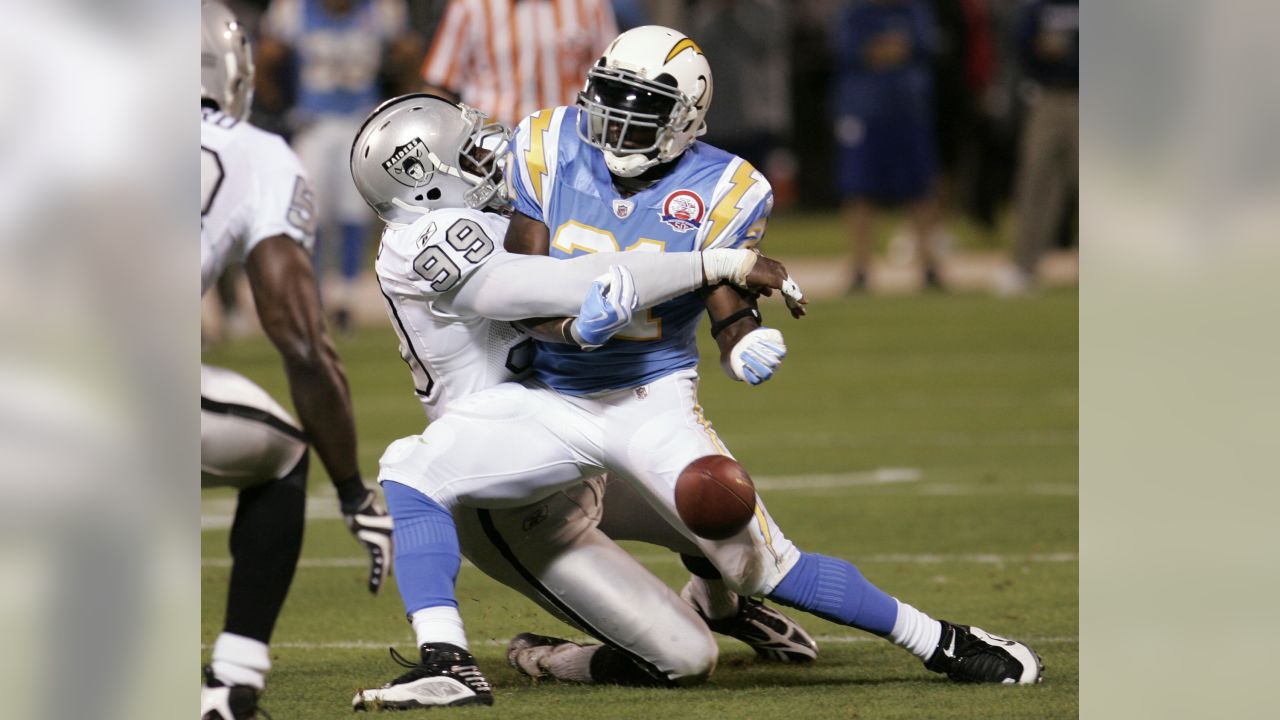 LaDainian Tomlinson, Tommy Kelly, Kris Dielman