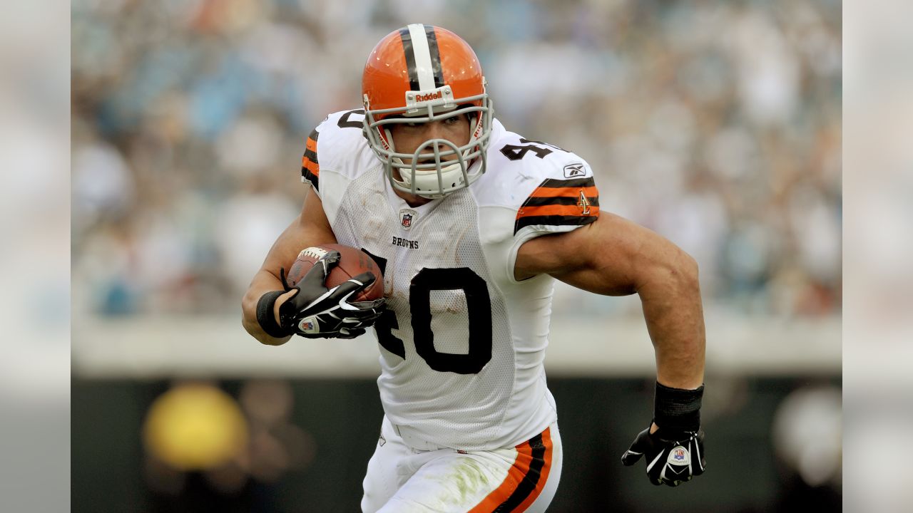 NFL Alum & Madden Cover RB Peyton Hillis in ICU After Heroic Act