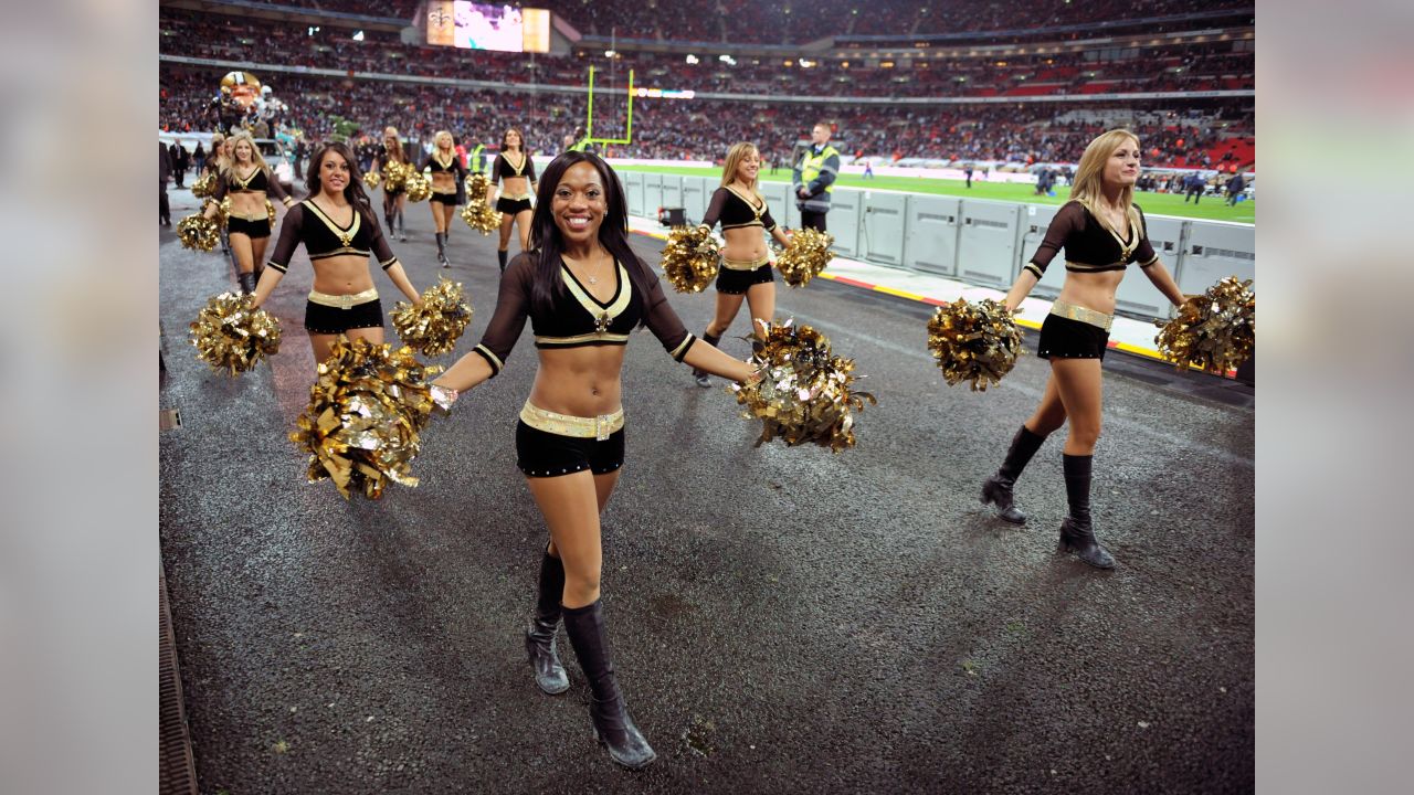 2008 NFL Cheerleaders : Week 8