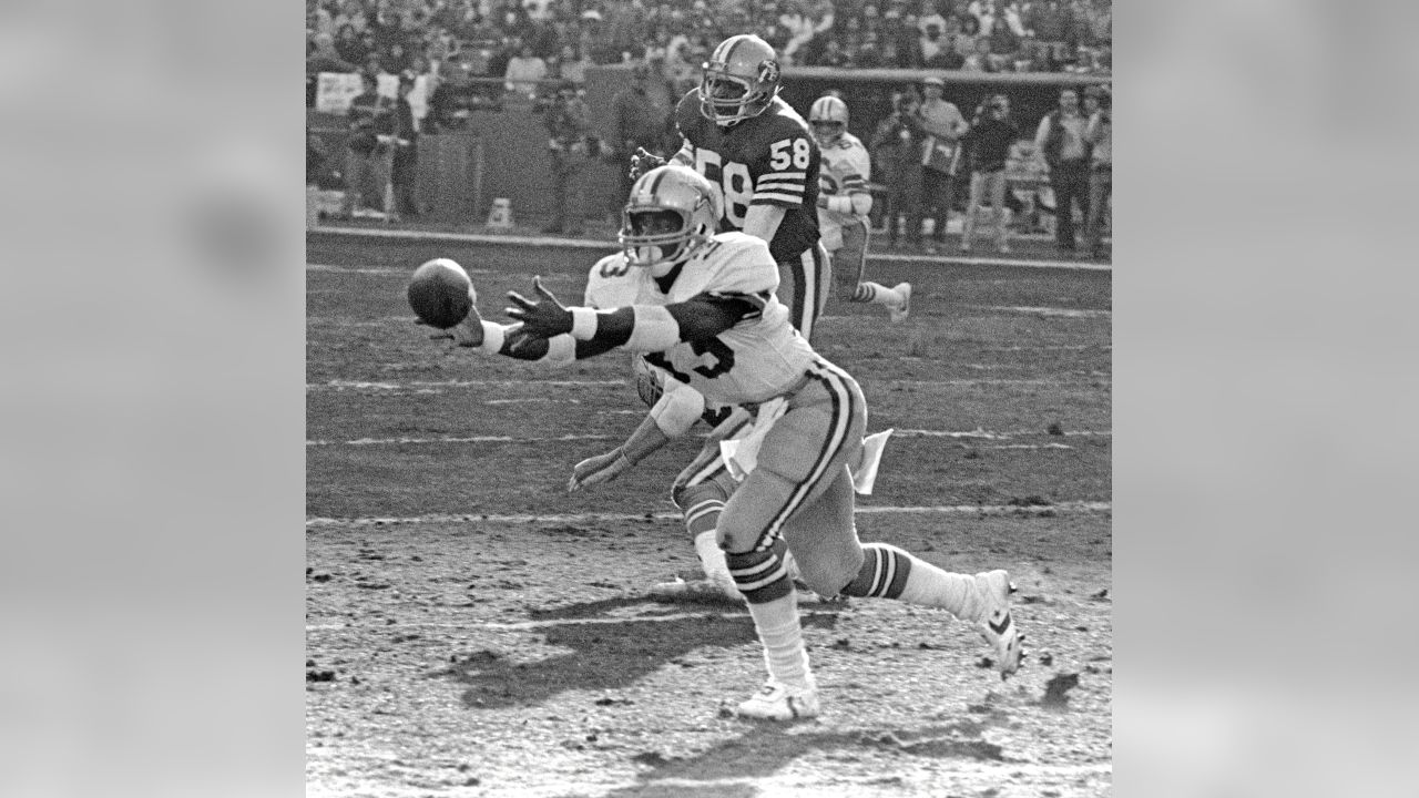 1982-1-2 NFC Divisional Playoff Tampa Bay Buccaneers @ Dallas Cowboys (CBS  Radio) 