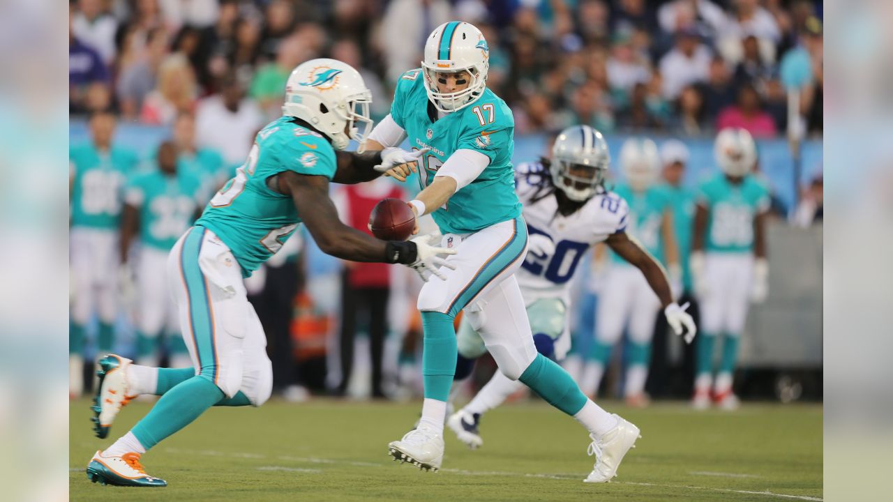 Dallas Cowboys beat Miami Dolphins in Hall of Fame game to open NFL  preseason - Newsday