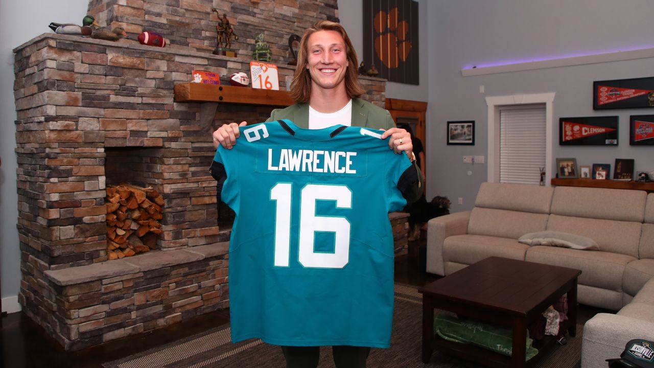 Jaguars Quarterback Trevor Lawrence and Wife Marissa Mowry's