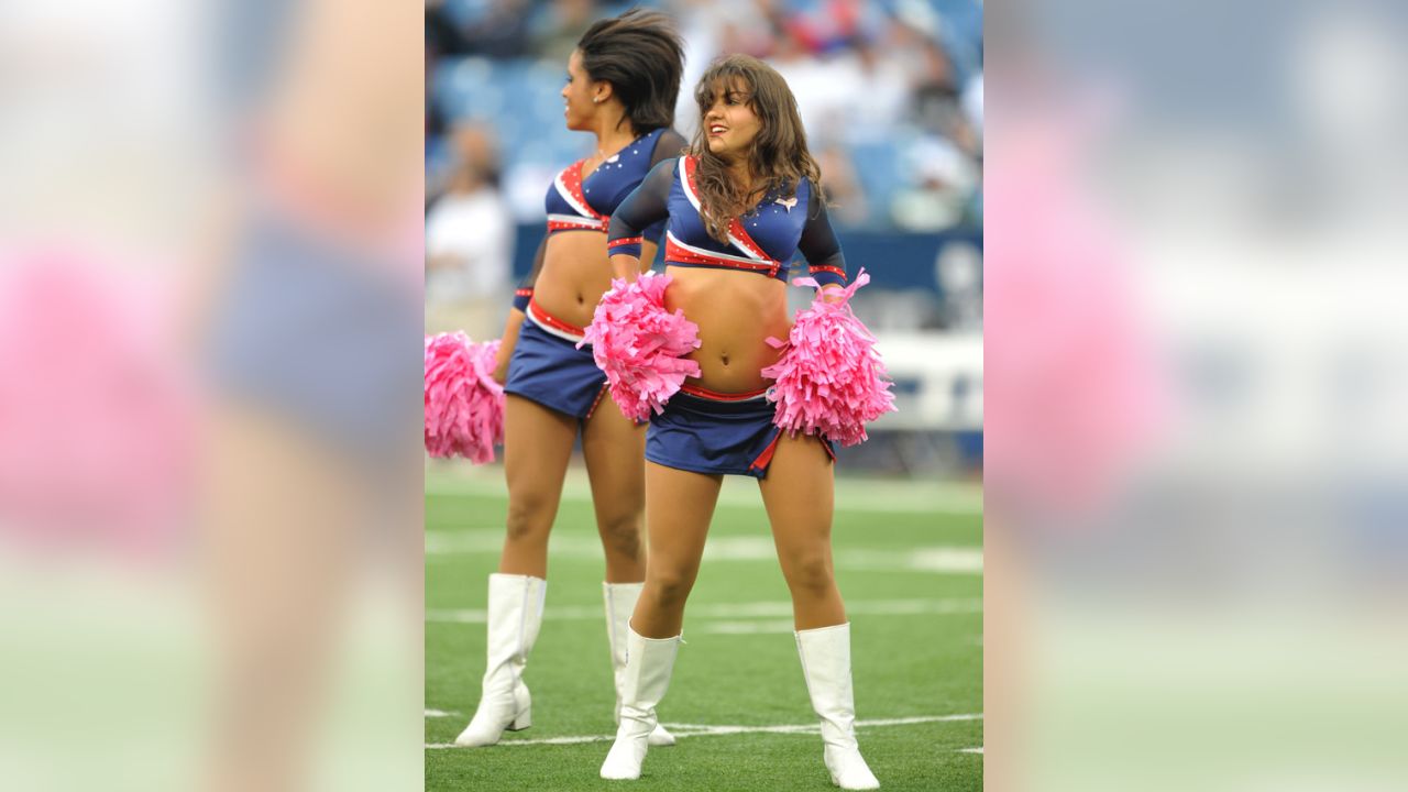 2008 NFL Cheerleaders : Week 8