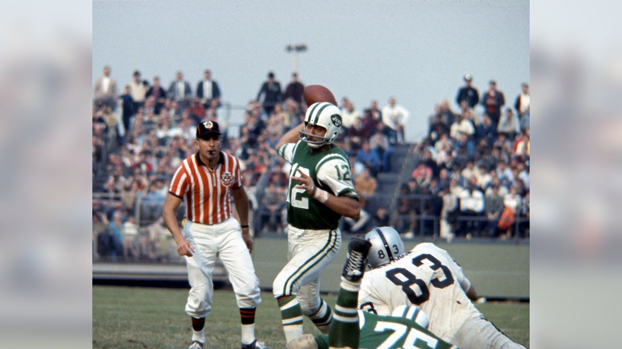 1963, 1965, 1966 & 1967 New York Jets team photos. Joe Namath