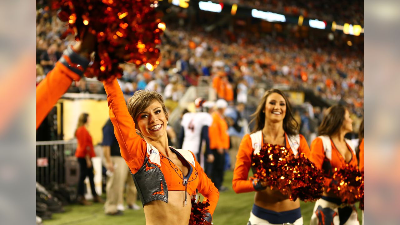 2015 NFL cheerleaders: Best of Super Bowl 50