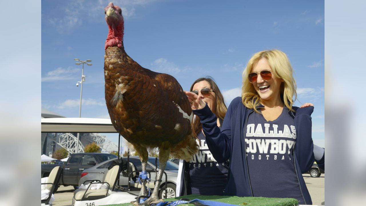 For die-hard Dallas Cowboys fans, Thanksgiving means turkey and tailgating