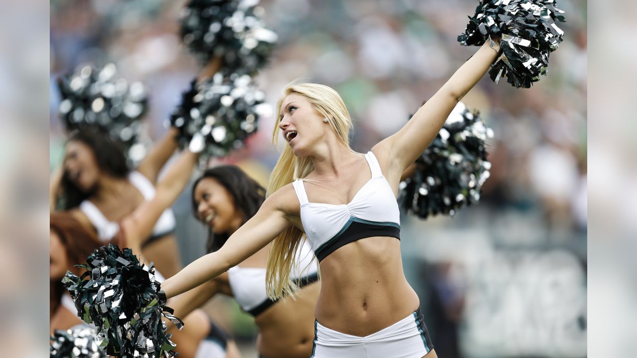 2012 NFL Cheerleaders: Best of Week 4