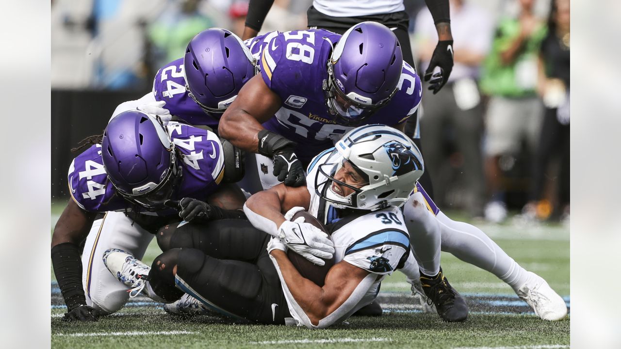 Minnesota Vikings linebacker Jordan Hicks (58) in action during