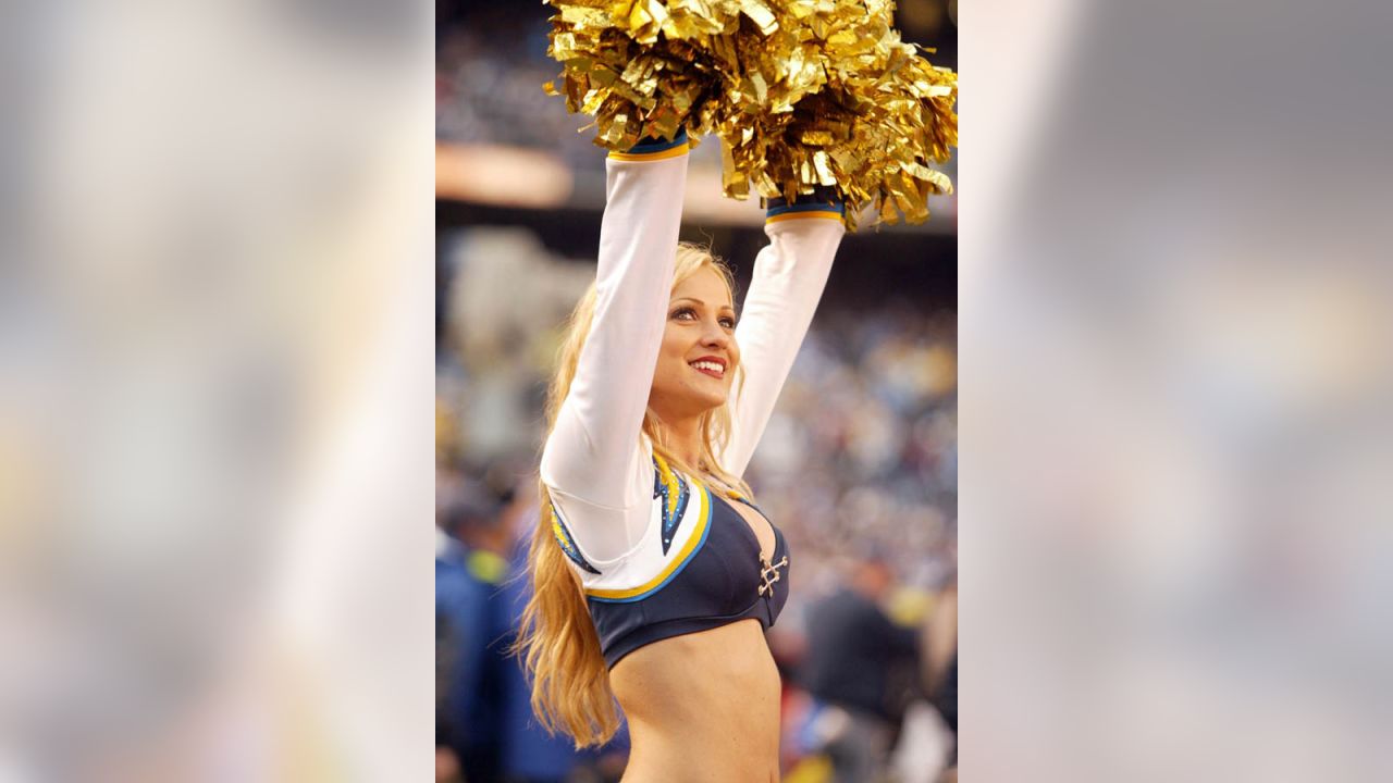 NFL cheerleaders from wild-card weekend