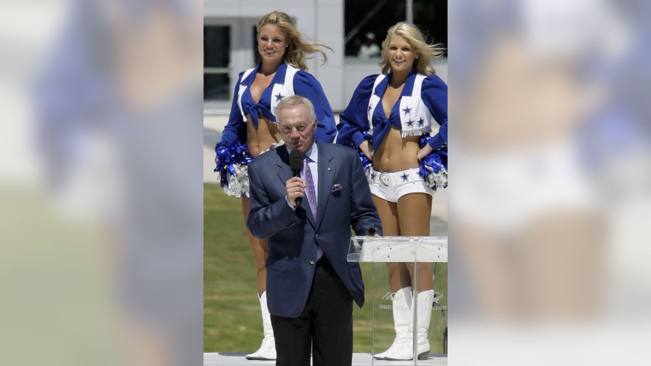 Colts unveil changes to cheerleader uniforms, programming