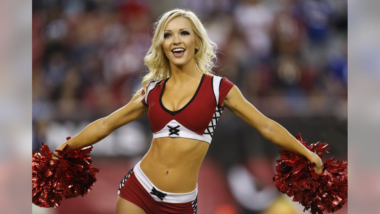 2013: NFL cheerleaders - All Photos 