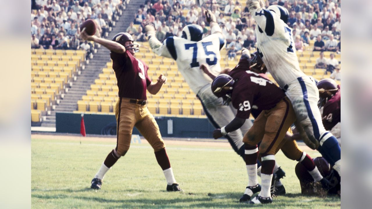 Sonny Jurgensen leads StarNews all-time team