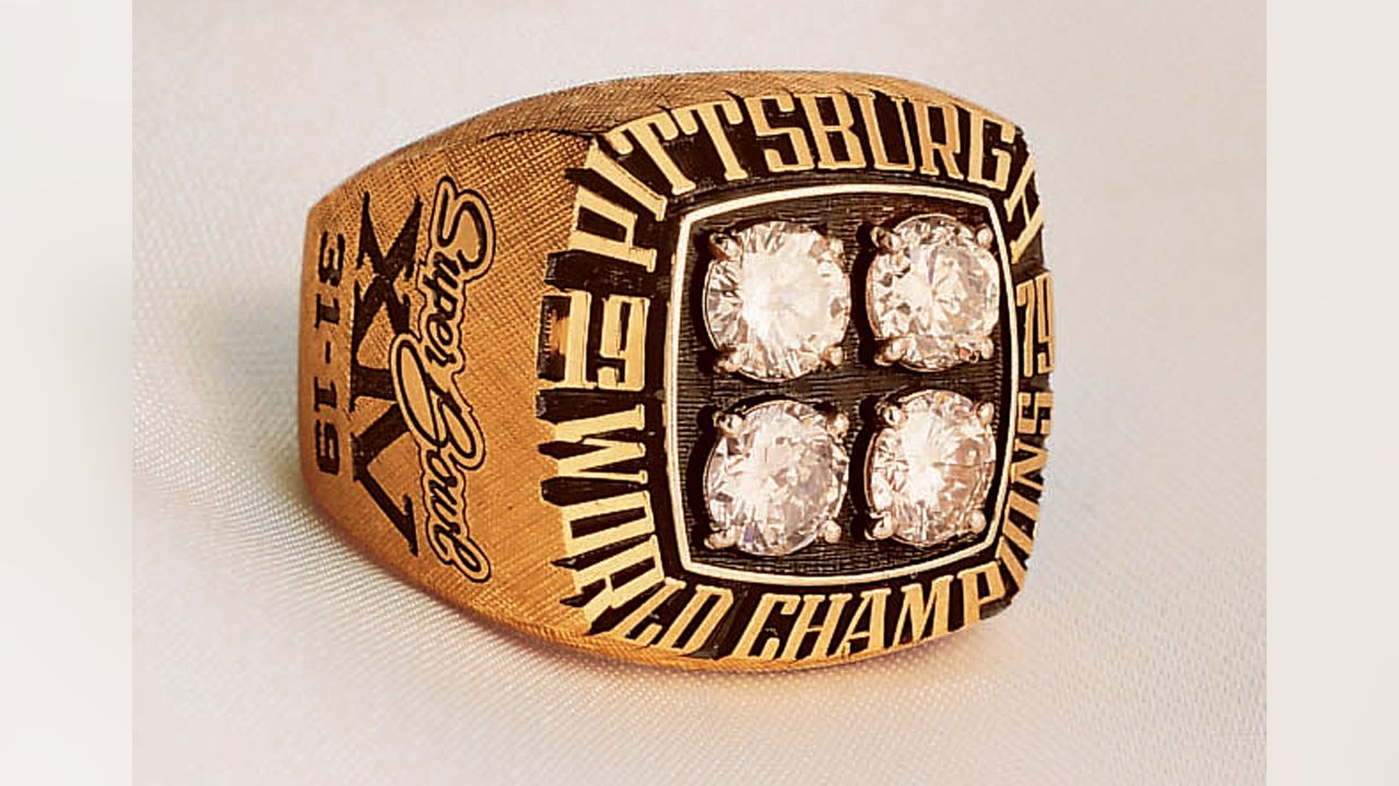 Steelers and Packers Super Bowl Rings