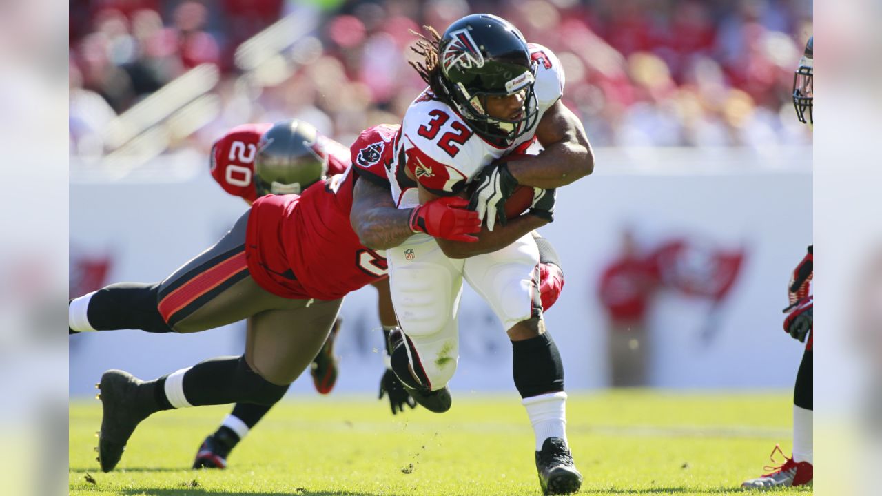 New York Jets linebacker Sherrod Greene (32) in action during the