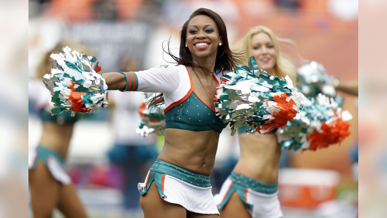 2012 NFL Cheerleaders: Best of Week 4