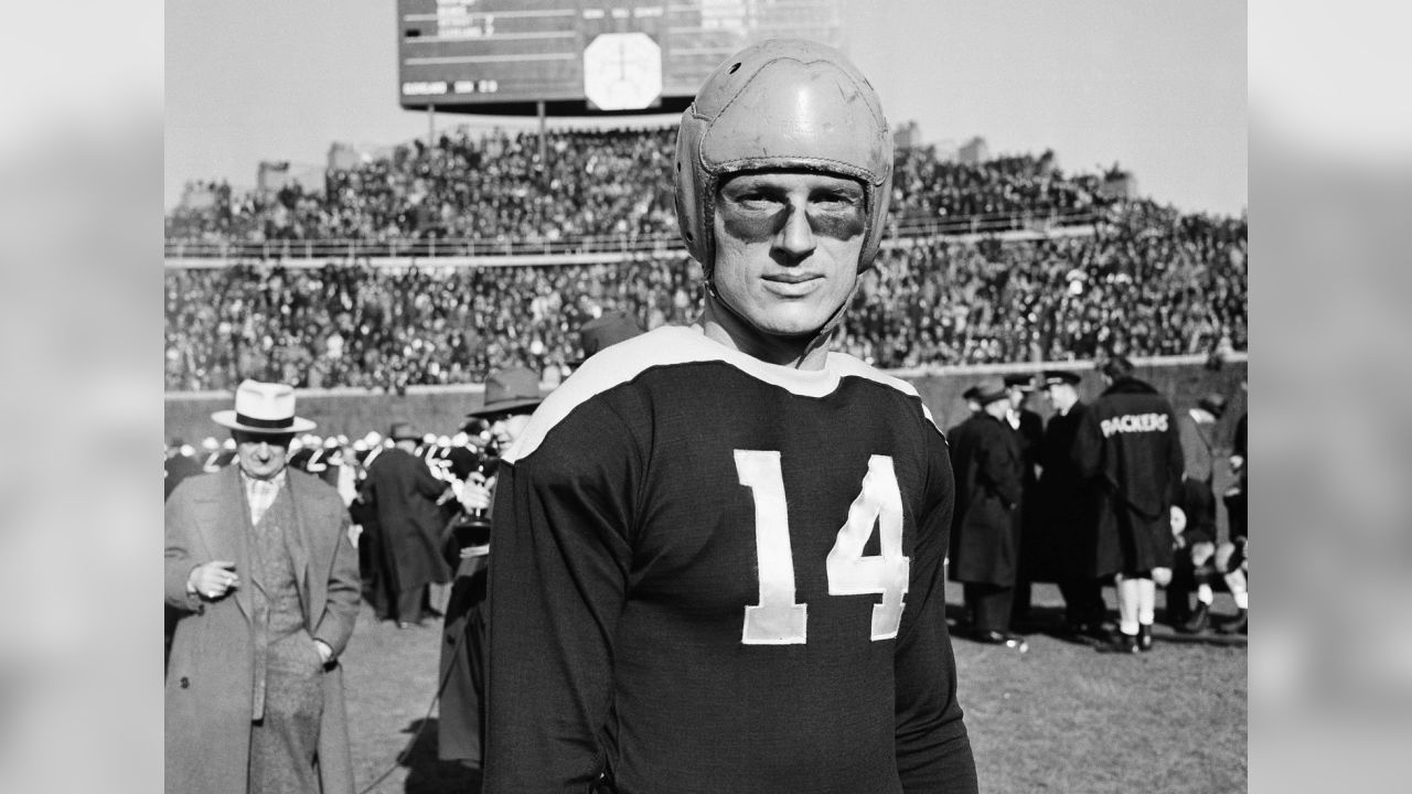 Packers: Who is the greatest player in Packers history?