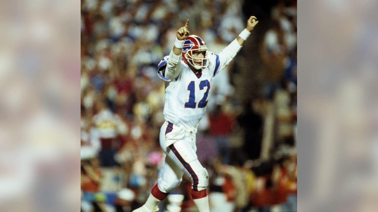 Jim Kelly: Pics Of The Former NFL Quarterback & Hall Of Famer – Hollywood  Life