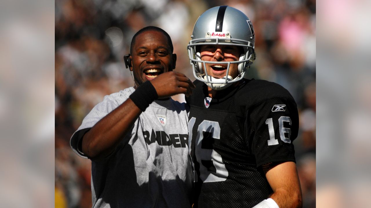 Oct 01, 2006; OAKLAND, CA, USA; NFL Football: The Oakland Raiders