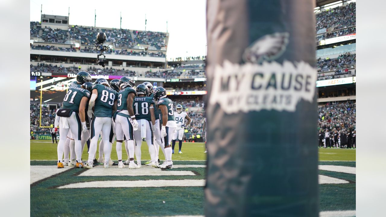 N.F.L. Players Wear Their Hearts Under Their Uniforms - The New