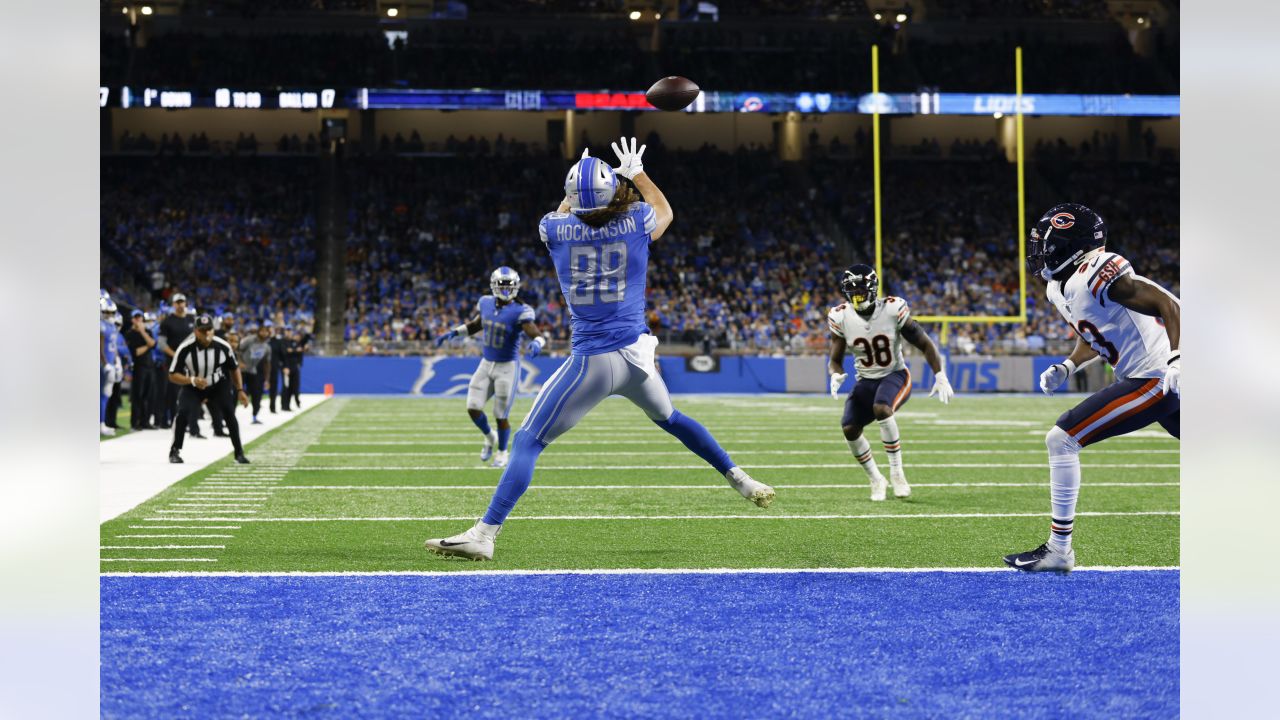 Highlights and Touchdowns: Bears 16-14 Lions in NFL Thanksgiving 2021