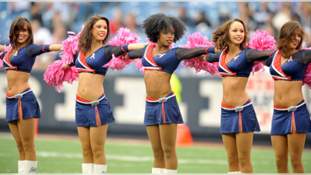 2008 NFL Cheerleaders : Week 14