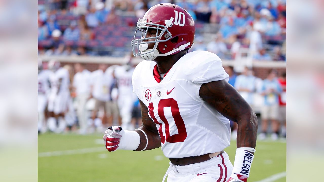 Ex-Tide linebacker Reuben Foster visits Chicago Bears