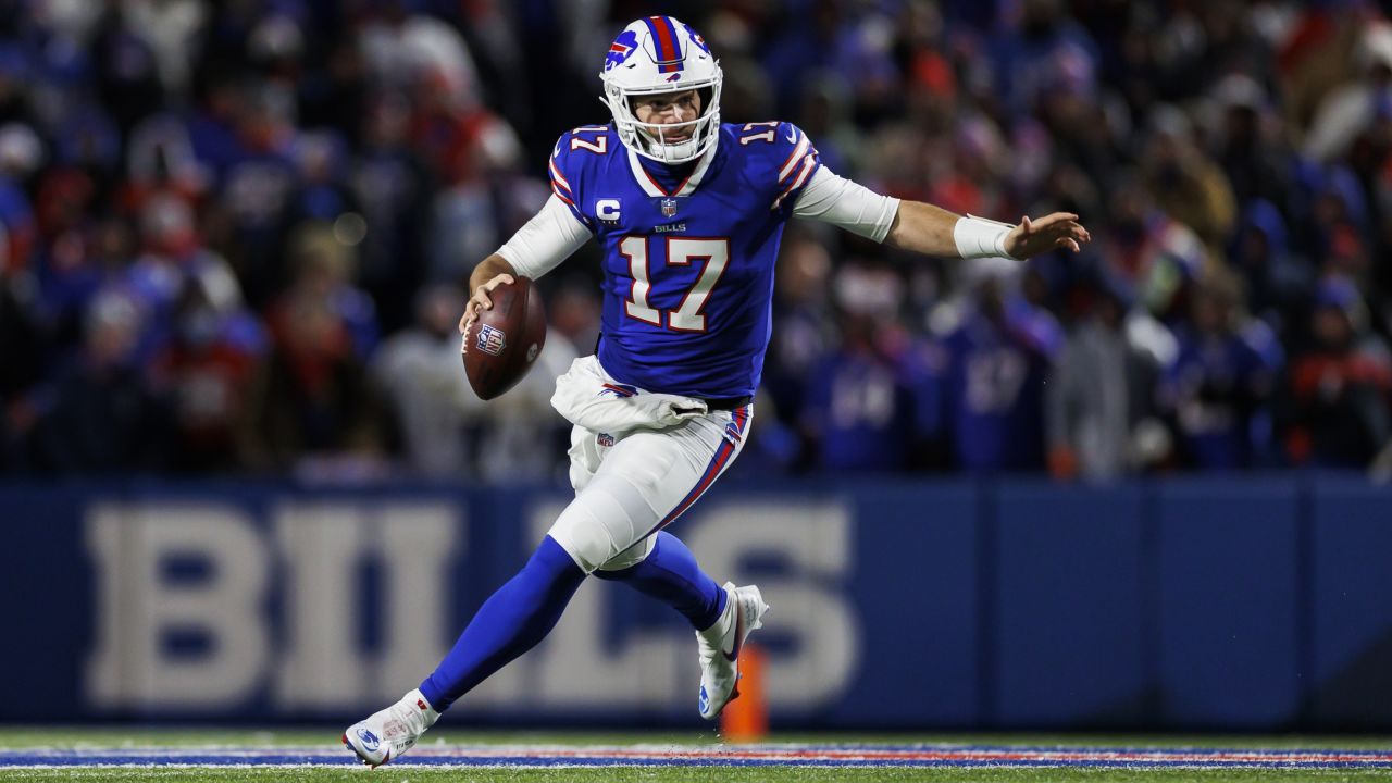 Who is the highest paid quarterback in the NFL in 2023? - AS USA